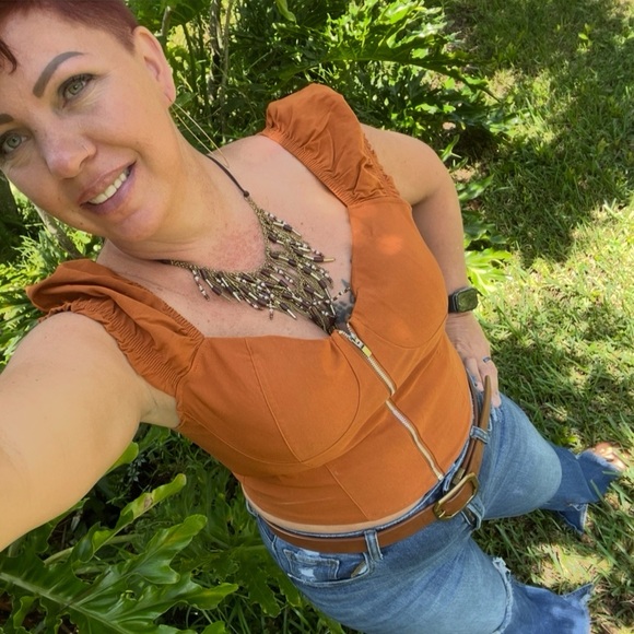 Meet your Posher, Kimberly - Picture 4 of 4